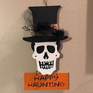 Happy Haunting Sign